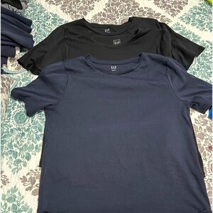 EUC Gap xxl modern fit t set of 4 black black and blue blue